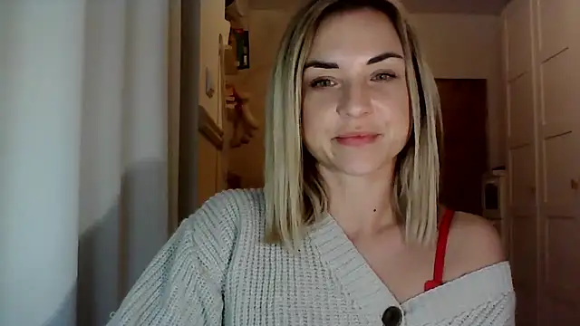 Snapshot of ashley_xlove chatting on December 16, 5:43 pm ashley xlove online show from December 16, 5:43 pm