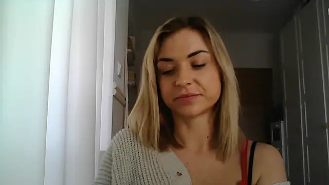 Snapshot of ashley_xlove chatting on January 22, 10:50 am ashley xlove online show from January 22, 10:50 am