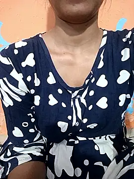 Snapshot of Rajni-Mehra chatting on May 17, 8:55 am Rajni-Mehra online show from May 17, 8:55 am