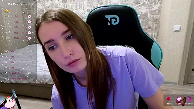 Snapshot of beril_kiss- chatting on September 12, 6:19 pm beril kiss- online show from September 12, 6:19 pm