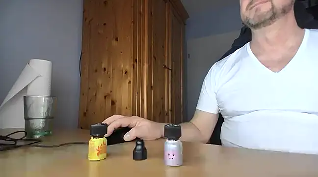 Tom PP cgn online show from March 5, 12:27 am