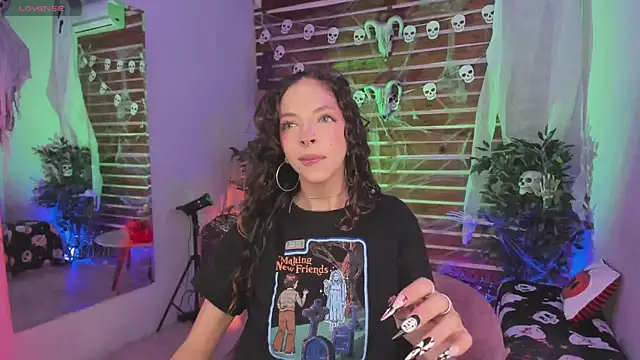 Snapshot of Sapphire_Venuss chatting on October 29, 1:19 am Sapphire Venuss online show from October 29, 1:19 am