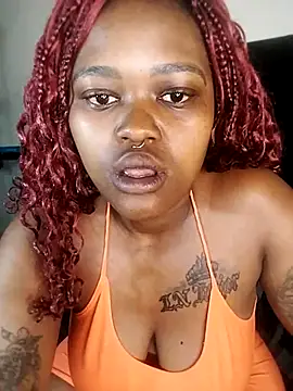 ThickPearlx23 online show from January 15, 5:56 am