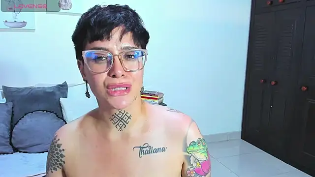 KatInk online show from December 5, 11:18 pm