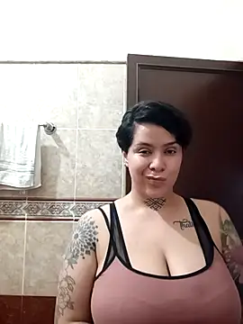 Snapshot of KatInk chatting on July 7, 4:55 pm KatInk online show from July 7, 4:55 pm