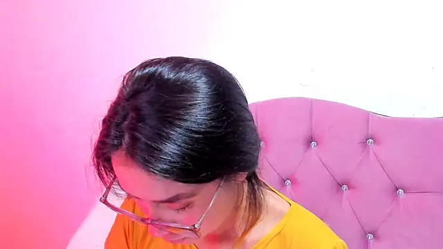 Snapshot of teffy_lee chatting on December 13, 11:06 pm teffy lee online show from December 13, 11:06 pm