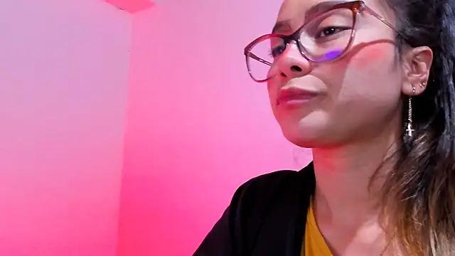 Snapshot of teffy_lee chatting on December 31, 2:29 am teffy lee online show from December 31, 2:29 am