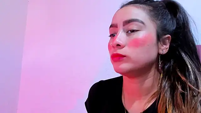 Snapshot of teffy_lee chatting on January 19, 8:51 pm teffy lee online show from January 19, 8:51 pm