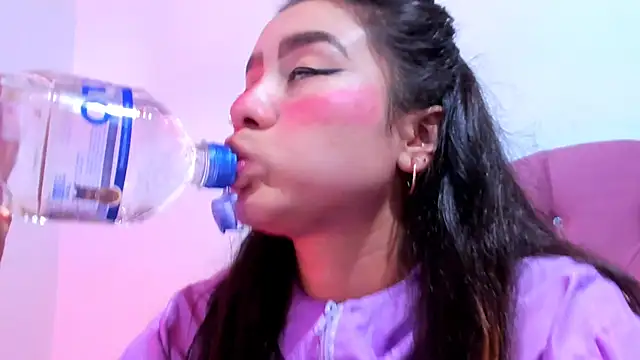 Snapshot of teffy_lee chatting on January 26, 8:34 pm teffy lee online show from January 26, 8:34 pm