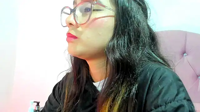 Snapshot of teffy_lee chatting on February 1, 8:26 pm teffy lee online show from February 1, 8:26 pm