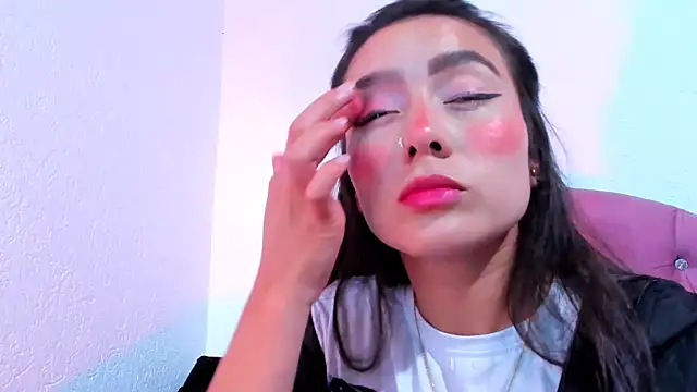 Snapshot of teffy_lee chatting on March 13, 8:22 pm teffy lee online show from March 13, 8:22 pm