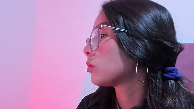 Snapshot of teffy_lee chatting on March 17, 8:09 pm teffy lee online show from March 17, 8:09 pm