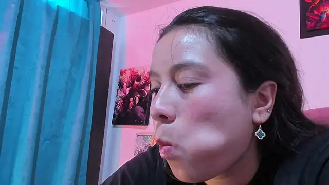 Snapshot of teffy_lee chatting on October 3, 8:39 pm teffy lee online show from October 3, 8:39 pm