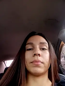 Luci And Sofi online show from April 29, 8:04 pm