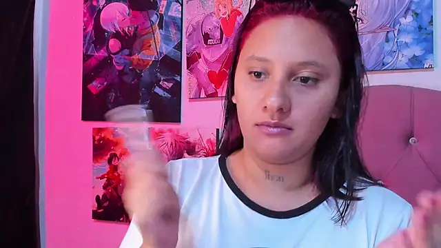 Snapshot of Mila_nixon02 chatting on August 6, 4:53 pm Mila nixon02 online show from August 6, 4:53 pm