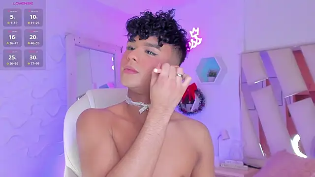 EthanCollens online show from December 27, 12:39 am