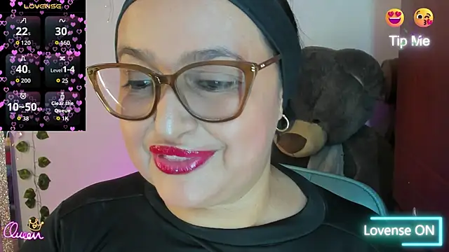 Snapshot of Gia_Nahomi chatting on May 21, 9:44 pm Gia Nahomi online show from May 21, 9:44 pm