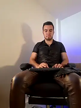 bradley colt online show from March 11, 3:12 pm