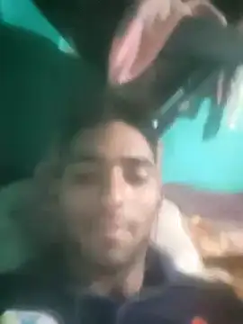 Snapshot of loganwollf chatting on January 1, 5:22 pm loganwollf online show from January 1, 5:22 pm