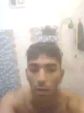 Snapshot of loganwollf chatting on January 21, 3:48 am loganwollf online show from January 21, 3:48 am