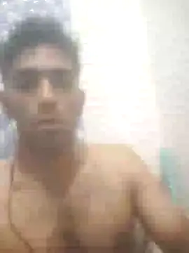 Snapshot of loganwollf chatting on January 21, 1:43 pm loganwollf online show from January 21, 1:43 pm