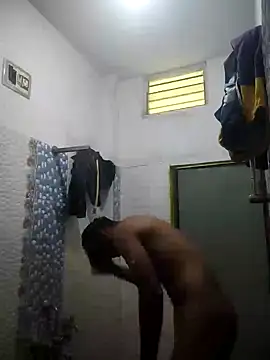 Snapshot of loganwollf chatting on January 29, 12:02 pm loganwollf online show from January 29, 12:02 pm