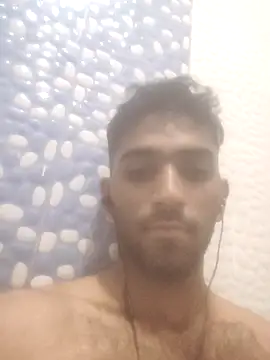 Snapshot of loganwollf chatting on February 25, 4:14 am loganwollf online show from February 25, 4:14 am