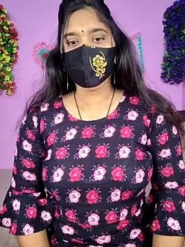 Hot Maleka online show from December 19, 1:23 am