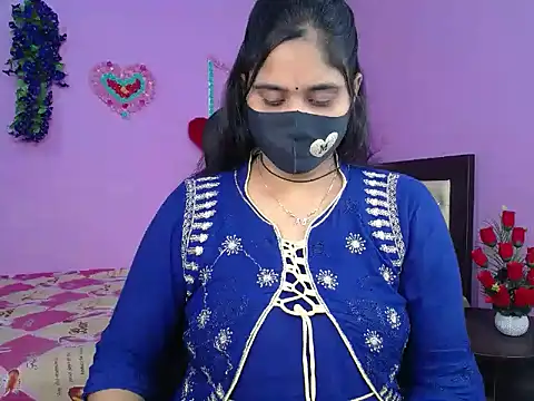 Hot Maleka online show from March 10, 4:34 pm