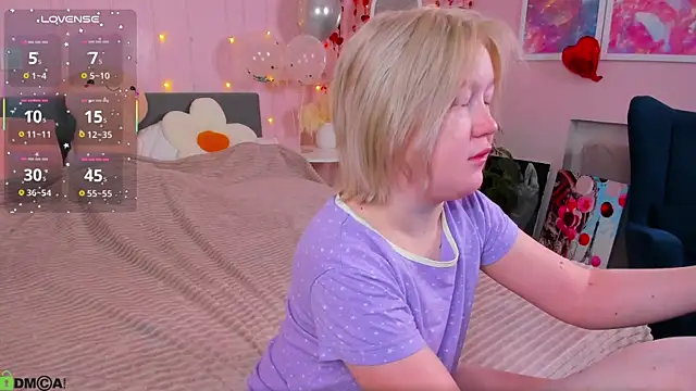 Sara Robinson online show from February 25, 2:54 am