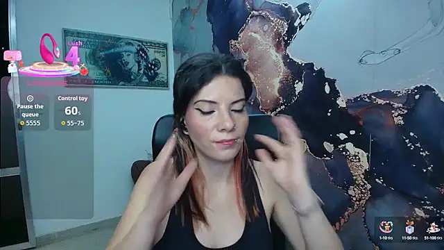 Snapshot of DanaaRey chatting on October 1, 3:29 pm DanaaRey online show from October 1, 3:29 pm