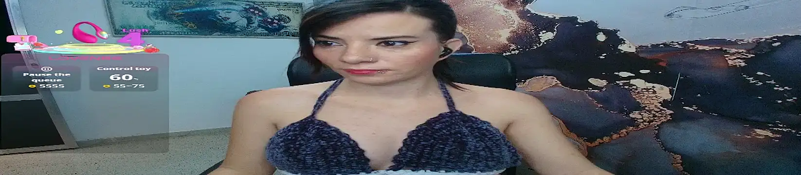 Snapshot of DanaaRey chatting on October 11, 4:38 pm DanaaRey online show from October 11, 4:38 pm