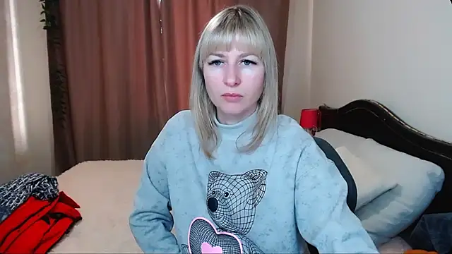 Snapshot of Incredible_Ariela chatting on January 13, 11:30 am Incredible Ariela online show from January 13, 11:30 am