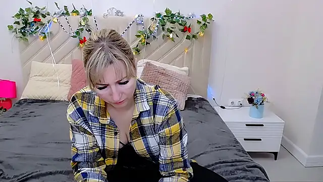 Incredible Ariela online show from November 21, 7:40 am