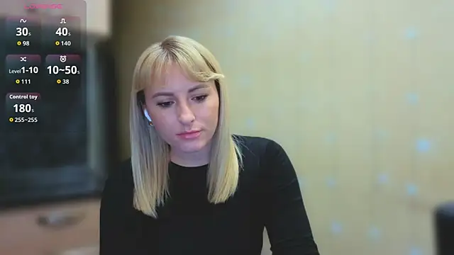 Snapshot of Smoorodinkaa chatting on November 16, 8:47 pm Smoorodinkaa online show from November 16, 8:47 pm