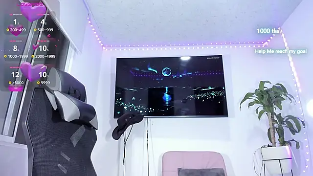 emily palmeer online show from December 1, 10:09 am