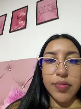 Tamara Roberts1 online show from March 8, 5:28 am