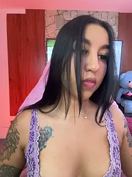 Tamara Roberts1 online show from May 1, 10:36 pm