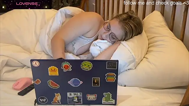 JacyWinslat online show from January 11, 12:10 pm