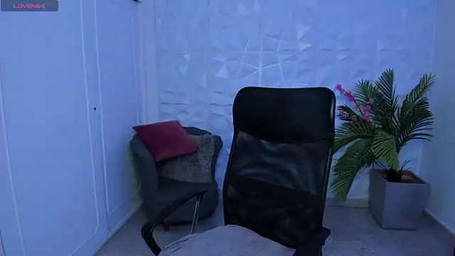 DylanRosse online show from March 23, 6:16 am