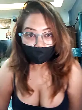 Cute-mona online show from February 18, 10:33 am