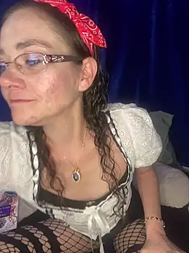 Cutebitchxh online show from April 30, 4:30 am
