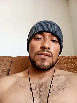 Snapshot of angellemane357 chatting on February 4, 7:55 pm angellemane357 online show from February 4, 7:55 pm