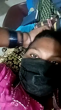 kavinila20 online show from December 15, 6:15 pm