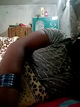 kavinila20 online show from December 28, 9:20 am