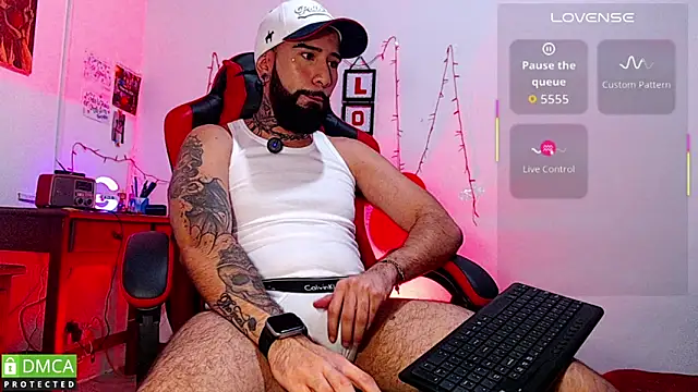 Diilanhott online show from February 17, 5:30 pm