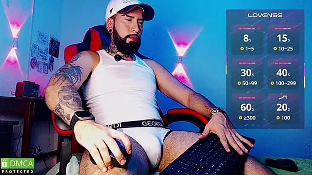 Diilanhott online show from May 1, 10:58 pm