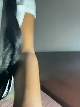 EscorpiLeoncita online show from December 13, 3:16 am