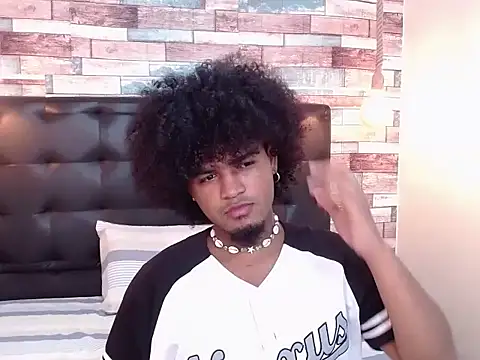 JaicobRuneer online show from October 5, 1:15 am