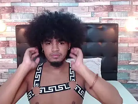 JaicobRuneer online show from October 11, 12:43 am